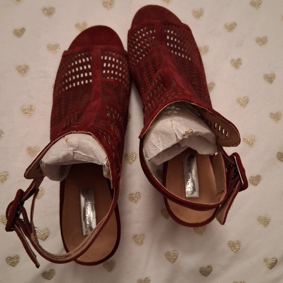 🔥3/$70 🎉S-HP🎉 Halogen Women's Peep-Toe Wedges - Picture 5 of 12